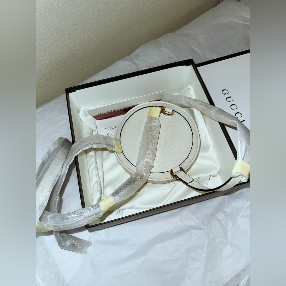 Gucci Mini Ophidia Round backpack in white color - Picture 2 of 11